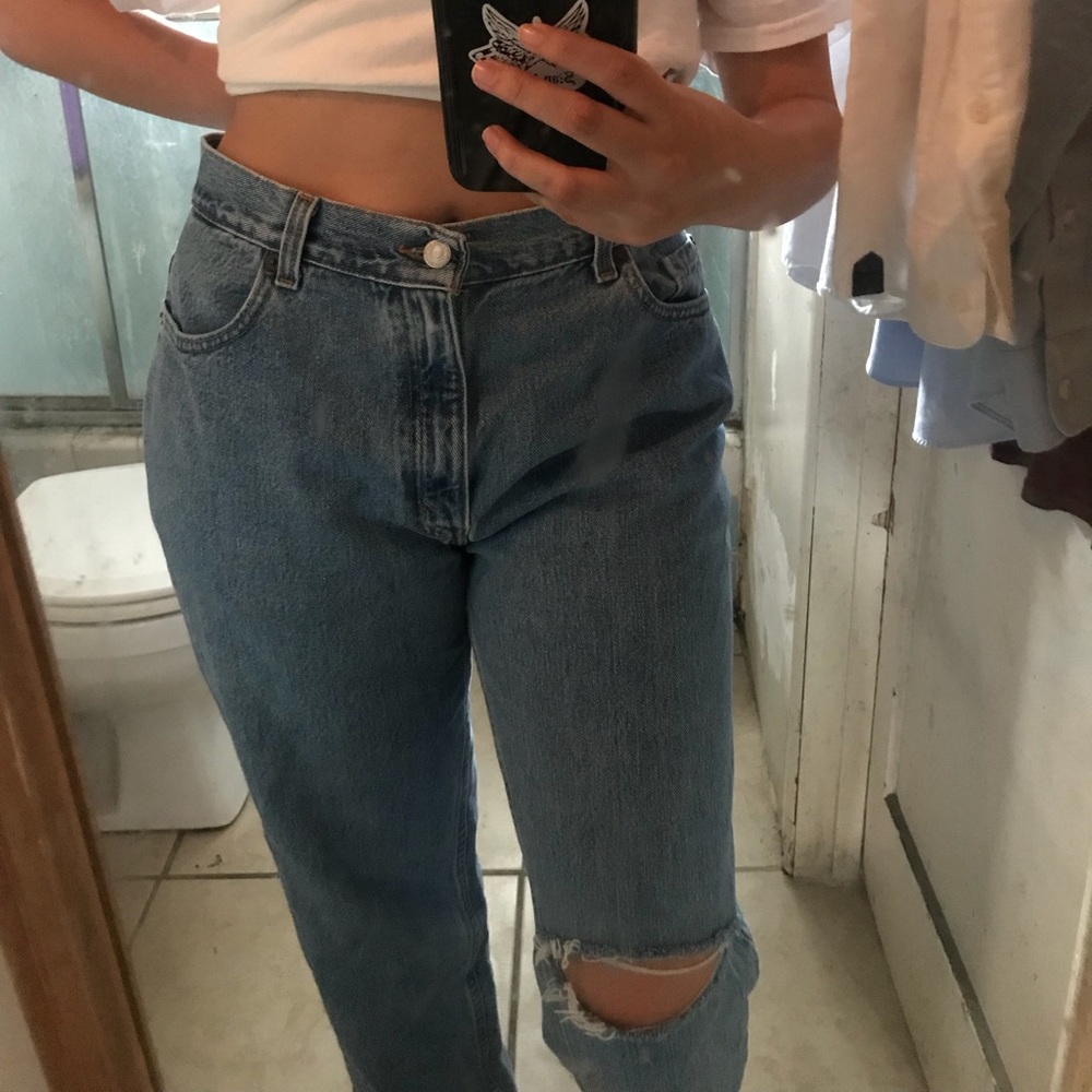 Vintage Levi’s mom jeans